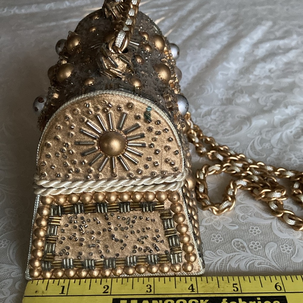 RARE vtg. MARY FRANCES treasurer chest purse w/gold lining, lift top.  $175 - Picture 9 of 9